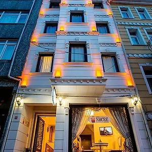 Nacre Aparthotel