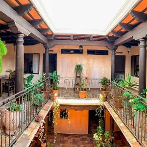 Hotel Casa Jardin